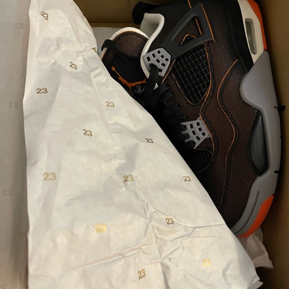 Women’s Retro 4 Starfish Jordans - Picture 3 of 6